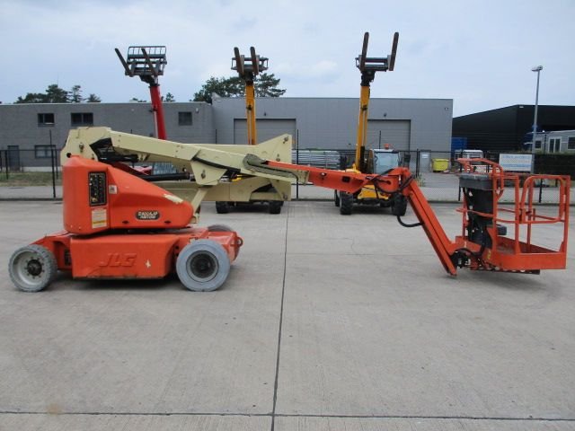 JLG E400AJPN (540)