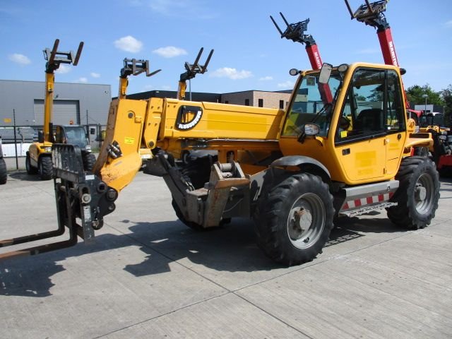 manitou-mt-1435-031-1684824037.jpg